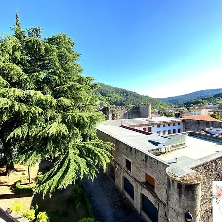 埃尔卡斯蒂洛旅馆 3*